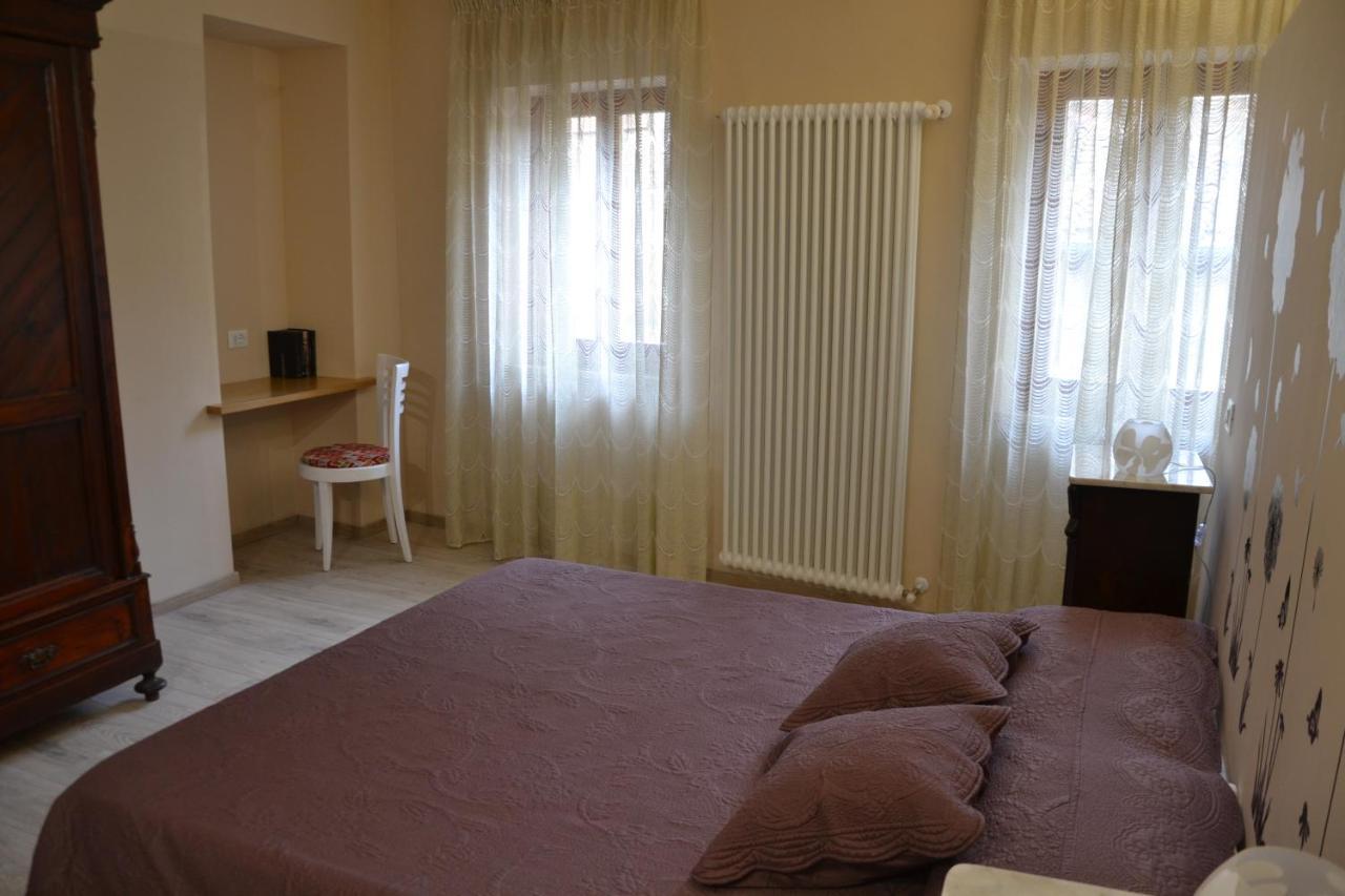 Apartamento Il Nido Dei Priori Volterra Exterior foto